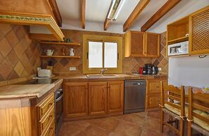 Belvilla by OYO Tabou