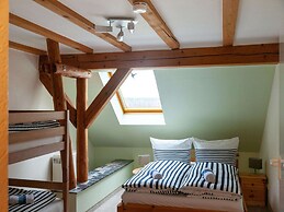 Holiday Flat in the Countryside in Grundshagen