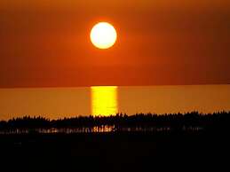 Apartment in a Stylish House in the Countryside Near the Sea