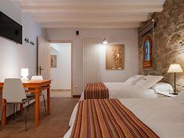 Belvilla by OYO Els Llacs