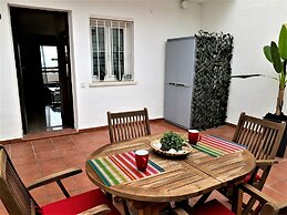 Charming Holiday Home Nearby Estepona With sea Views and Golf Opportun