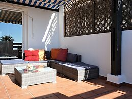 Charming Holiday Home Nearby Estepona With sea Views and Golf Opportun