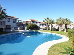 Charming Holiday Home Nearby Estepona With sea Views and Golf Opportun