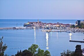 Lux Apartments Sunrior