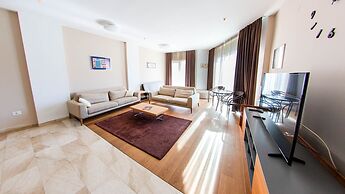 Lux Apartments Sunrior