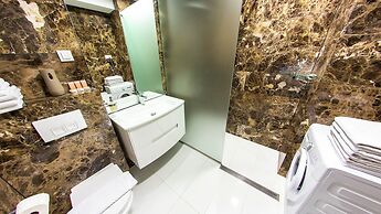 Lux Apartments Sunrior