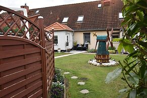 Moderne Ferienwohnung mit Grill in Rakow