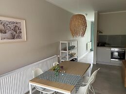 Grosszuegige Ferienwohnung mit Garten