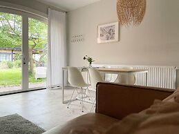 Grosszuegige Ferienwohnung mit Garten