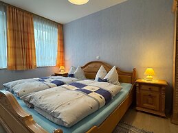 Charmante Ferienwohnung mit Garten in Wiek