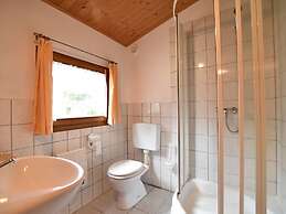 Lovely Bungalow near Sea in Elmenhorst