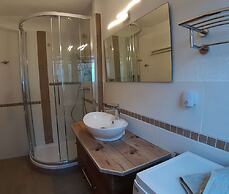 Sunny Holiday Apartment at the Forest Büdnerreihe