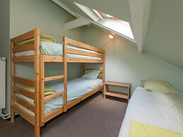Beautiful Holiday Home in Redu With Whirlpool