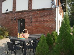 Elegant Mansion in Bastorf near Sea