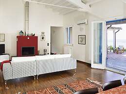 Belvilla by OYO Villa Ala Otto