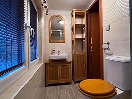 Chalet Kyjov in Giant Mountains Near Forest