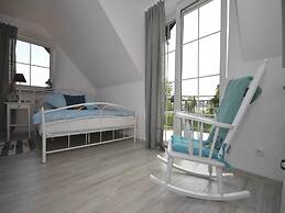 A Luxury Villa in a Seaside Village.living Room, 2 Bedrooms, 2 Bathroo