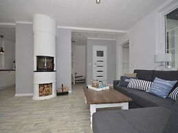 A Luxury Villa in a Seaside Village.living Room, 2 Bedrooms, 2 Bathroo