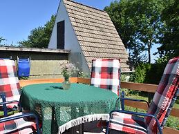 Quaint Apartment in Pepelow near Sea