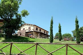 Mansion in Montefiascone Near Rocca dei Papi