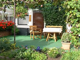 Ferienwohnung Rerik mit Eingezaeuntem Garten