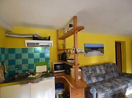 Ferienwohnung Rerik mit Eingezaeuntem Garten