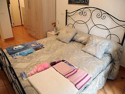 Simplistic Holiday Home in Matera near Historic Center