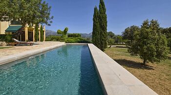 Belvilla by OYO Alzina