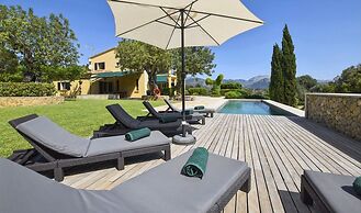 Belvilla by OYO Alzina