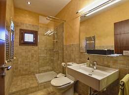 Belvilla by OYO Alzina