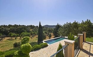 Belvilla by OYO Alzina