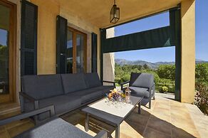 Belvilla by OYO Alzina