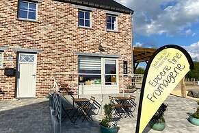 Cosy Holiday Home in Vodelee With Private Garden