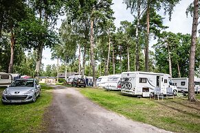 Alholmens Bad o Camping