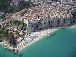 Belvilla by OYO Lunedi