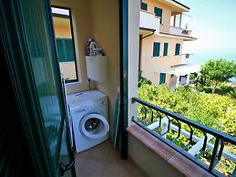 Belvilla by OYO Lunedi