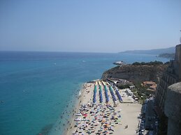 Belvilla by OYO Lunedi