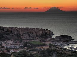 Belvilla by OYO Lunedi