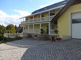 Cosy Apartment With Balcony in Kirnitzschtal