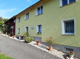 Cosy Apartment With Balcony in Kirnitzschtal