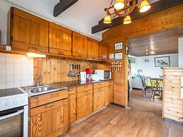 Splendid Chalet in Gouvy With Fenced Garden