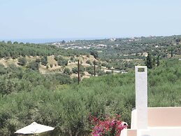 Stylish Villa in Loutra with Private Pool & Garden near Sea Beach