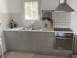 Stylish Villa in Loutra with Private Pool & Garden near Sea Beach