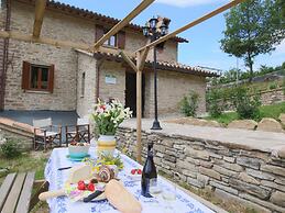 Farmhouse in the Marche With Swimming Pool