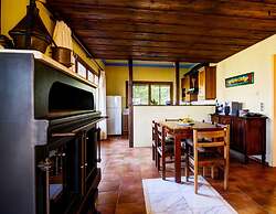 Sprawling Vlilla in Malades