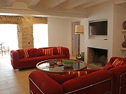 Belvilla by OYO La Vila Argenassola