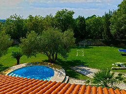 Exclusive Villa with Private Pool & Huge Fenced Property near Dubrovni
