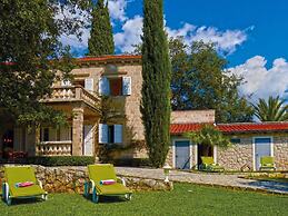 Exclusive Villa with Private Pool & Huge Fenced Property near Dubrovni