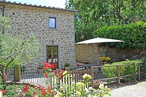 Holiday Home in Tuscany With Pool & Views