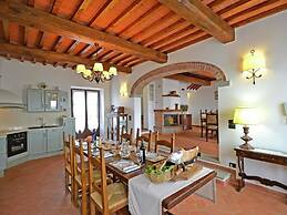 Belvilla by OYO Villa Anita